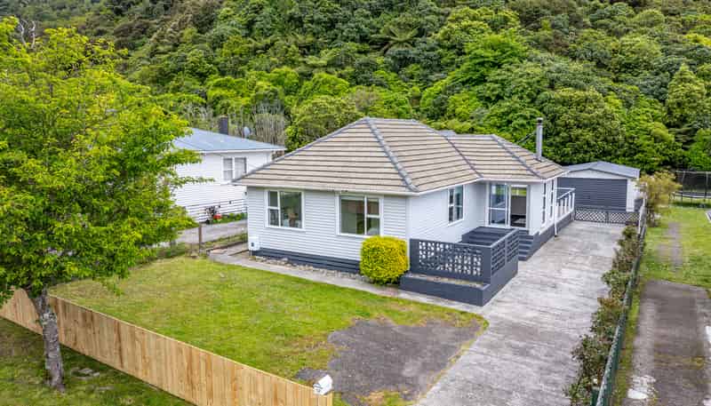 52 Lees Grove, Wainuiomata