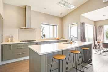 11 Lucknow Place, CASHMERE