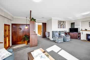 96 Argyle Street, Hawera