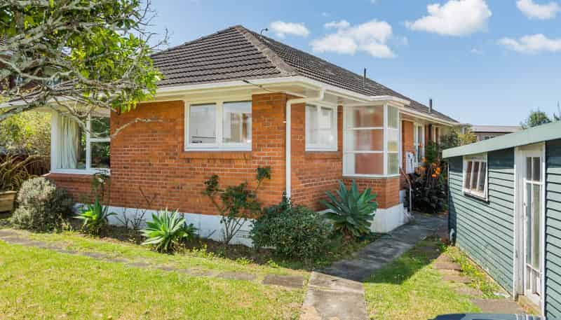 1/33 Lake Pupuke Drive, Takapuna