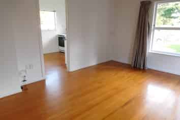 1/33 Lake Pupuke Drive, Takapuna