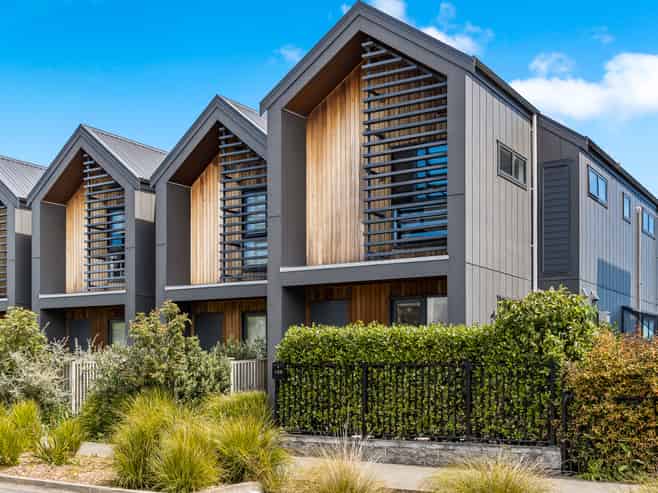 100 Tarapuka Road, Westgate