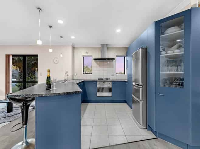 6  Cairnsvale Rise, Manurewa