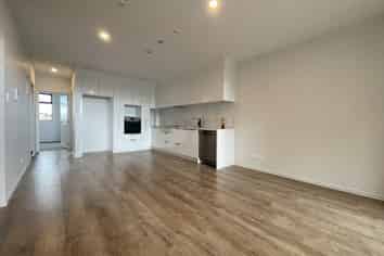 105/1A Kings Road, Three Kings