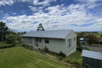 11 Kowhai Street, Feilding