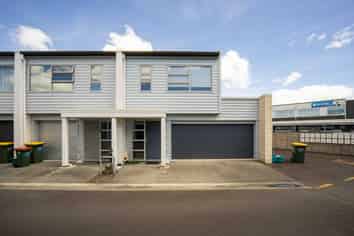 2 Portland Lane, Chartwell