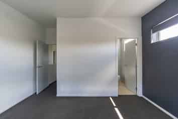 2 Portland Lane, Chartwell