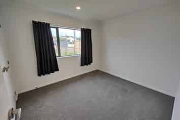 77A Fifth Avenue, Fairfield