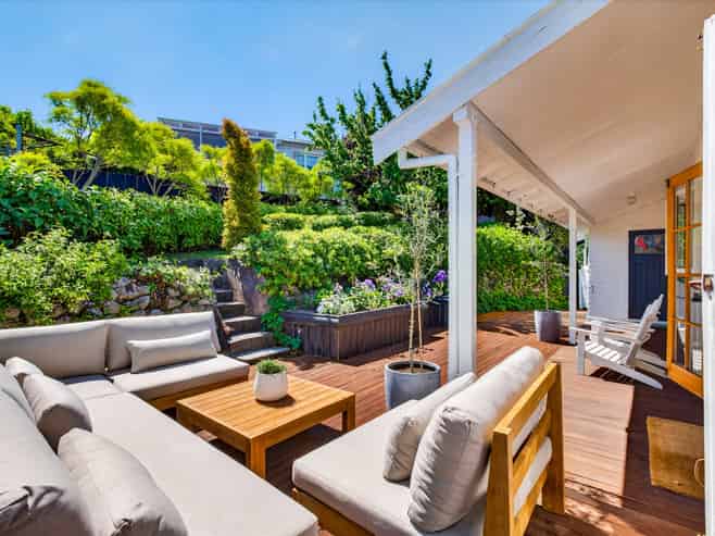 12 Guys Hill Road, Bluff Hill