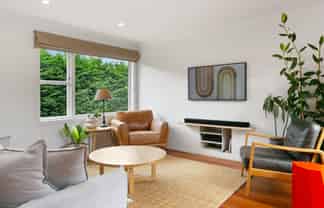 50 Te Hatepe Ave, Taupo