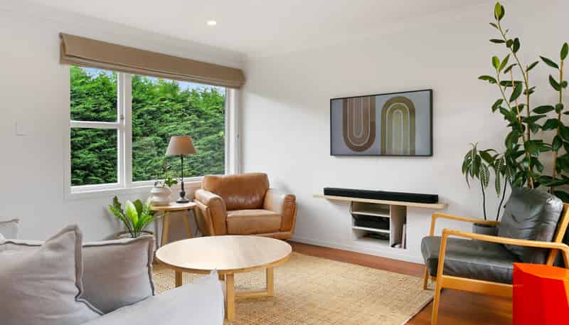 50 Te Hatepe Ave, Taupo