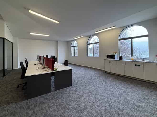 CBD Waterfront Office