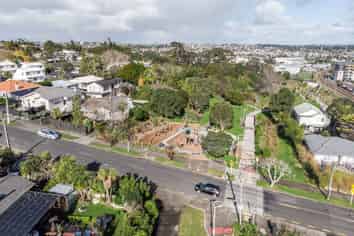 11 Chalmers Street, Avondale