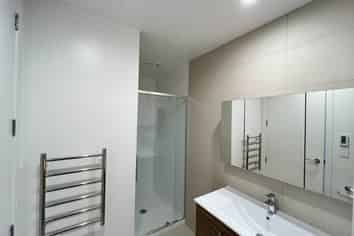 703/6 Waikumete Road, Glen Eden