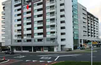 703/6 Waikumete Road, Glen Eden