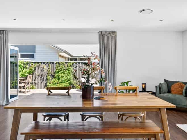 11 Whangaehu Place, Te Awa