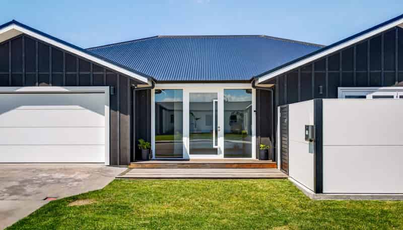 11 Whangaehu Place, Te Awa