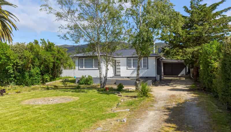 32 Bethune Street, Featherston