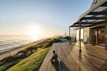 433 Pukehina Parade, Pukehina