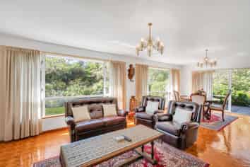 44 Burnt Hill Road, Oxford