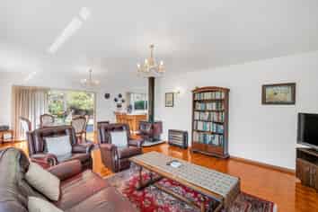 44 Burnt Hill Road, Oxford