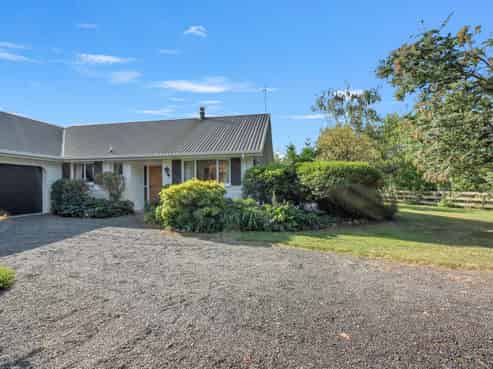 44 Burnt Hill Road, Oxford