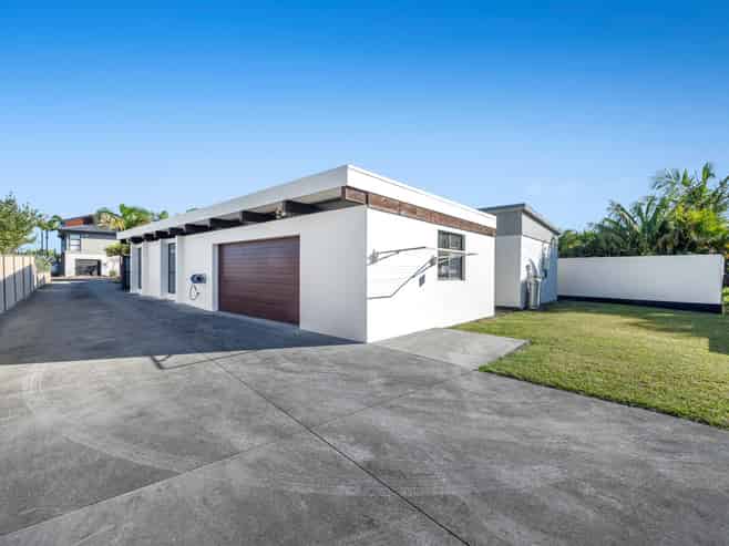 7 Tabago Place, Half Moon Bay