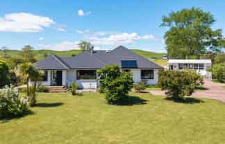 1715 Miranda Road, Mangatangi