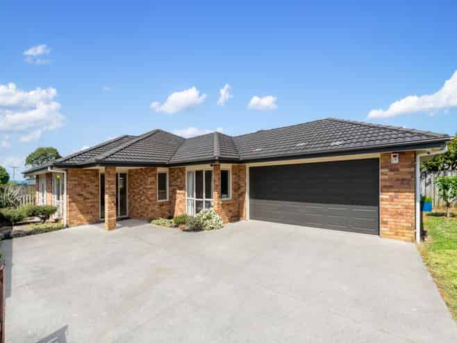 10c Landon Place, Pukekohe