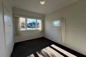 11 Nikau Street, Tawhero