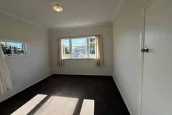 11 Nikau Street, Tawhero