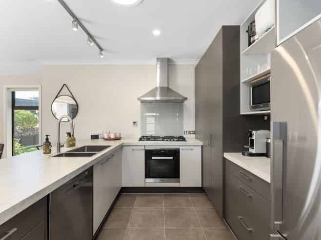 21 Nelson Avenue, Aotea