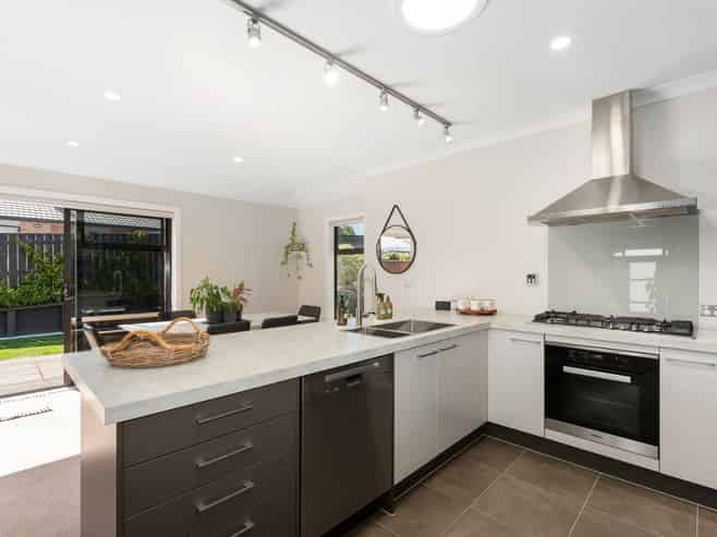 21 Nelson Avenue, Aotea