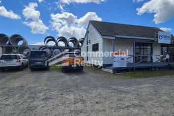 Portacom And Yard 2300 Sqm