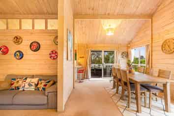 12 Princess Maria Place, Massey