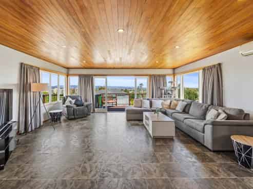 45 Roberton Road, Avondale