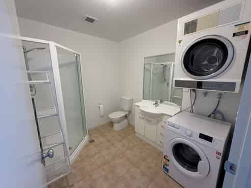 16/270  Onewa Road, Birkenhead