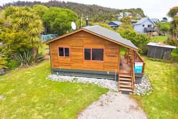 4 Russell Street, Okarito