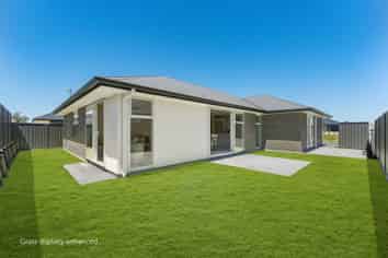 23 Tabraham Crescent, Pyes Pa