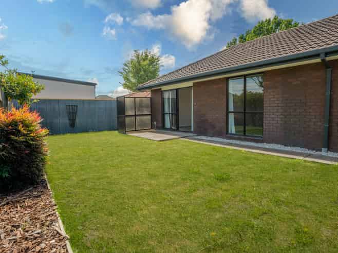 2/232 Harewood Road, Bishopdale