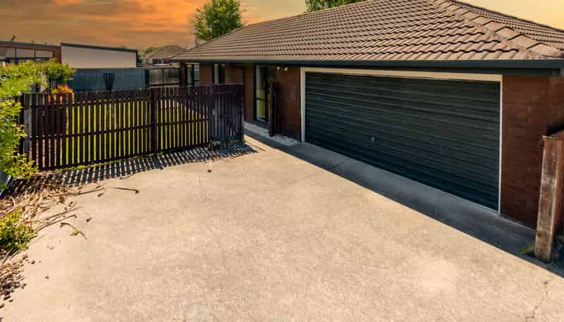 2/232 Harewood Road, Bishopdale