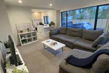 7/89 Albert Street, Hamilton East