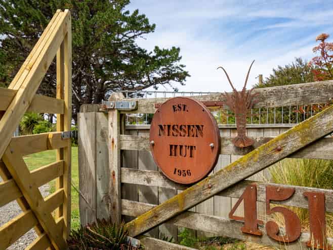 451 Tora Farm Settlement Road, Tora