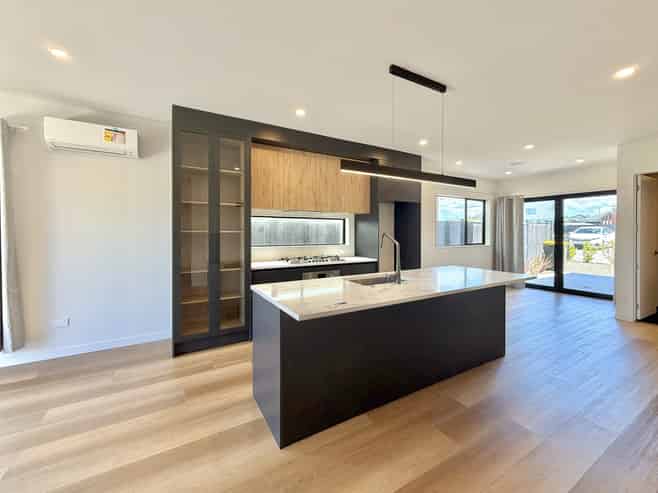 169 Te Taruna Drive, Milldale