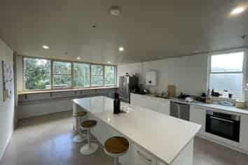 Dominion Road Stunner