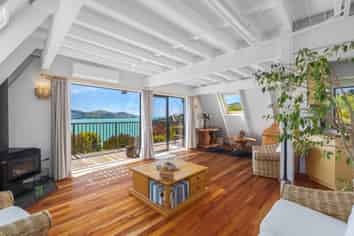 23 Ranui Crescent, Diamond Harbour