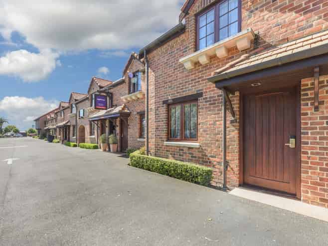 33/24 Quiet Woman Way, Monaco