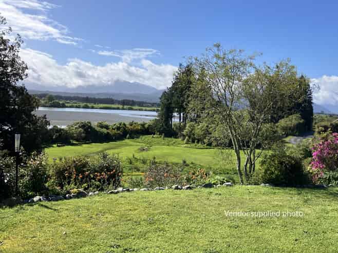 1 and 3 Back Creek Road, Hokitika