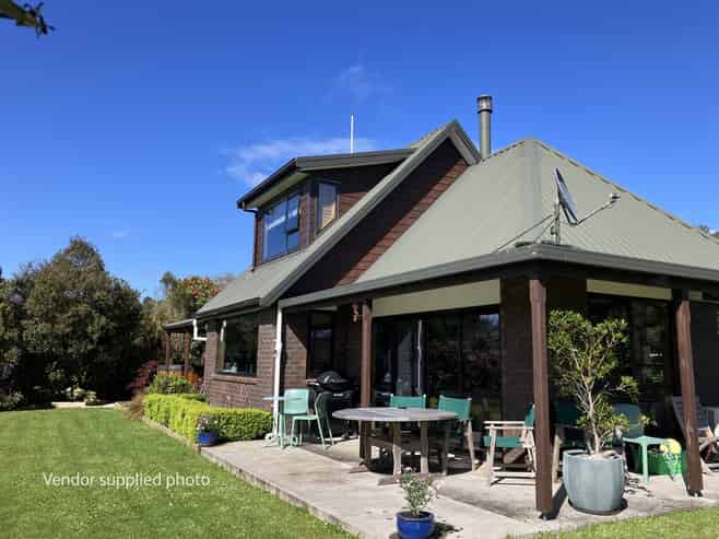 1 and 3 Back Creek Road, Hokitika