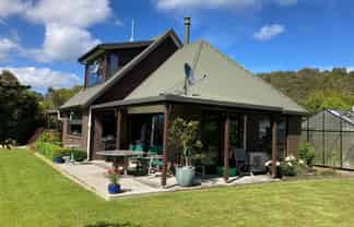 1 and 3 Back Creek Road, Hokitika